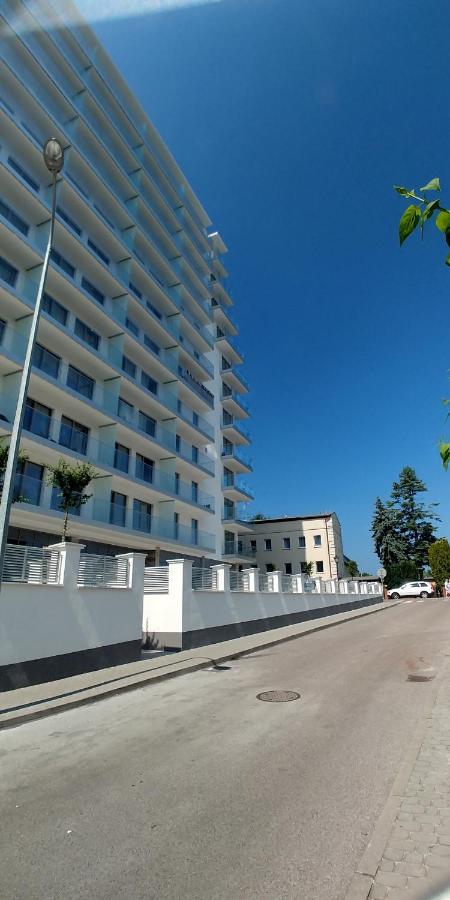 Apartament Capri ミエンジズドロイェ エクステリア 写真