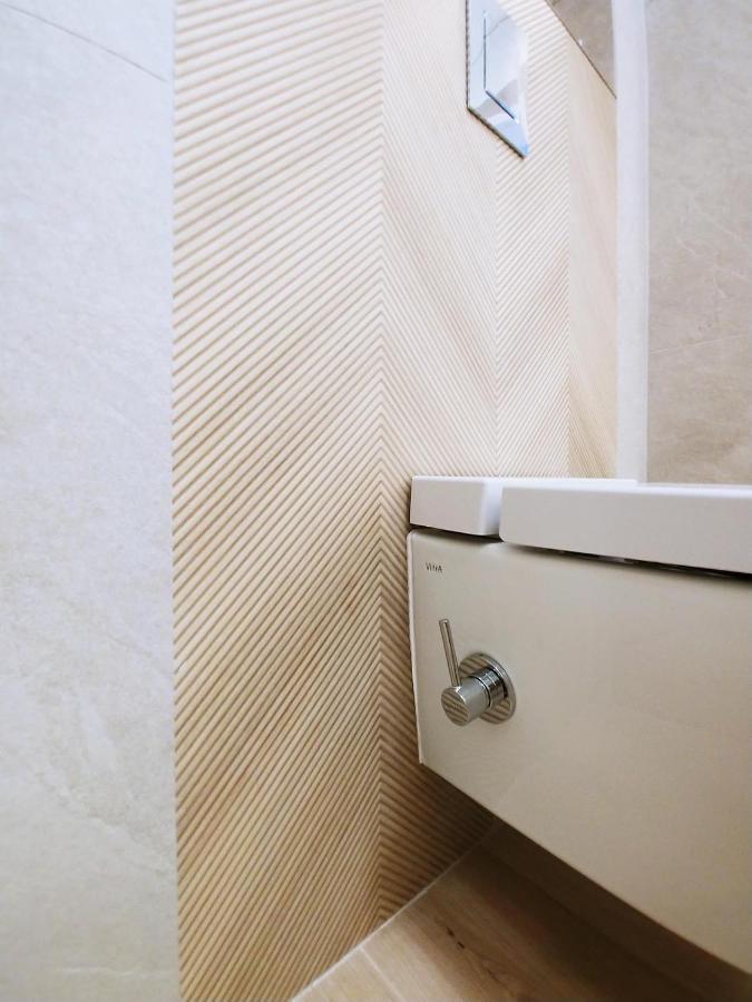 Apartament Capri ミエンジズドロイェ エクステリア 写真