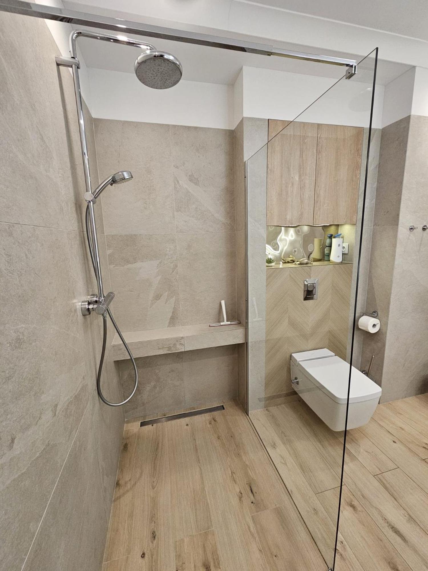 Apartament Capri ミエンジズドロイェ エクステリア 写真