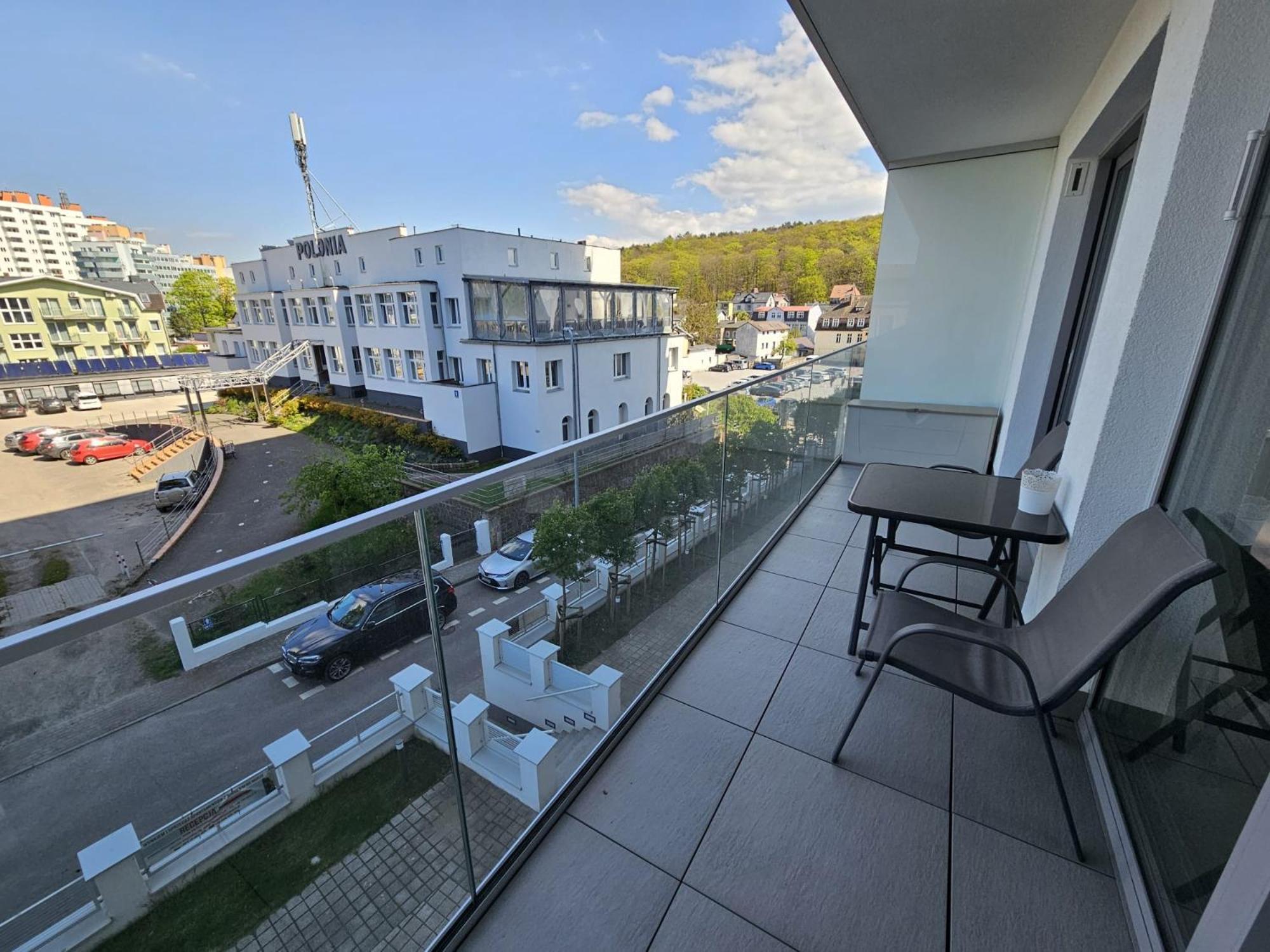 Apartament Capri ミエンジズドロイェ エクステリア 写真