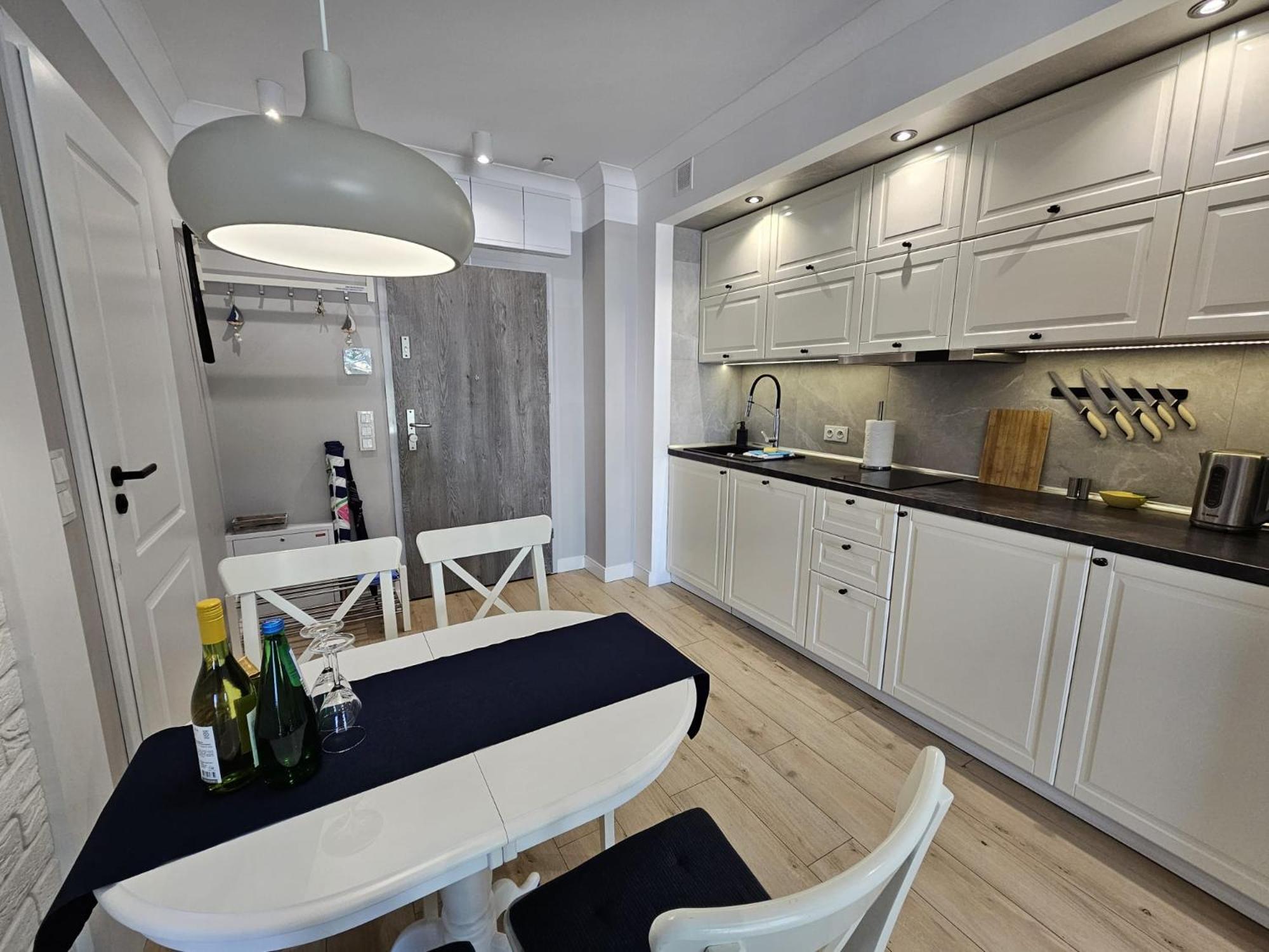 Apartament Capri ミエンジズドロイェ エクステリア 写真